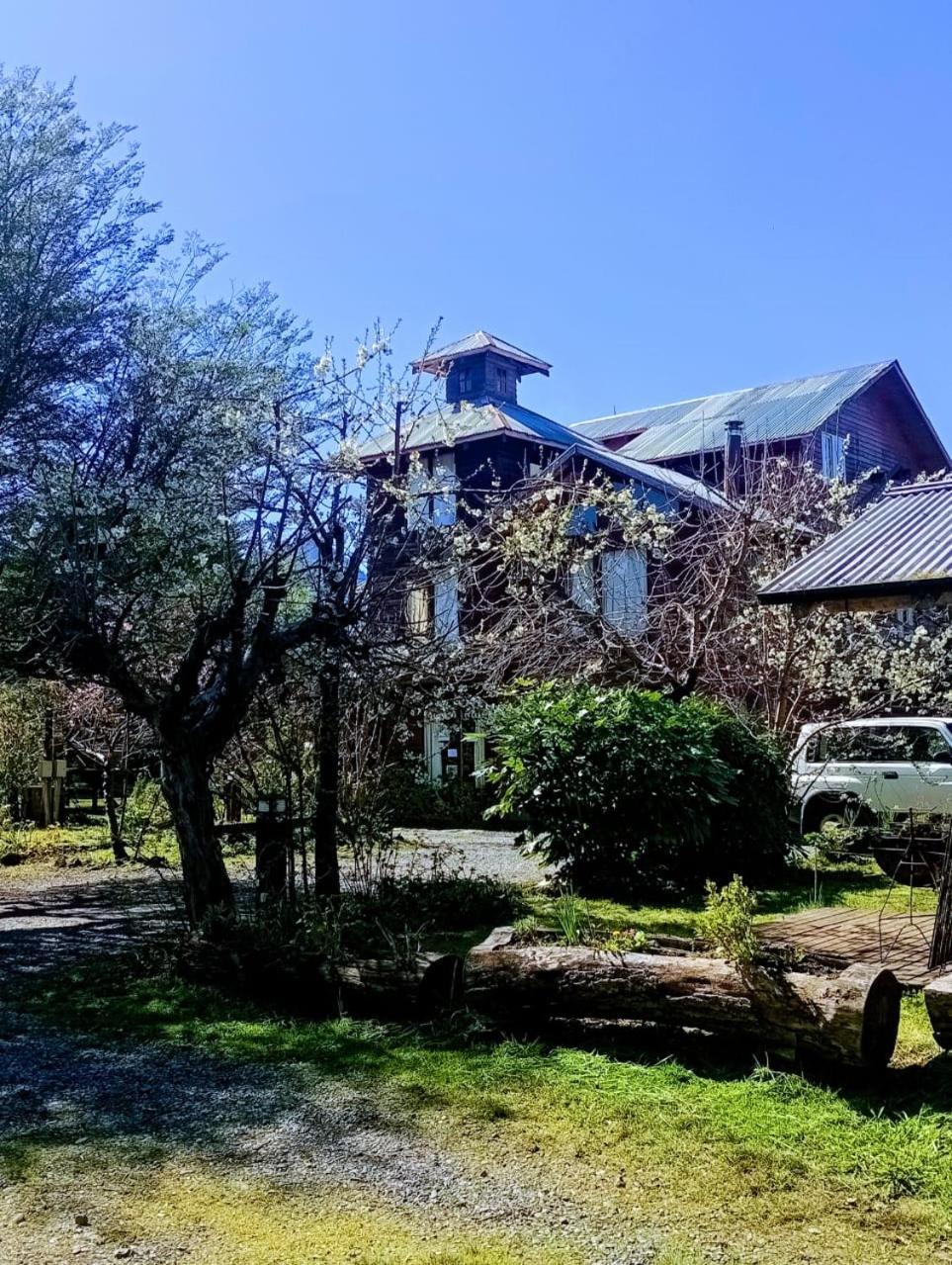 Hostal Quillelhue Pucon Exterior photo